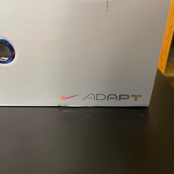 Jordan 11 Adapt - Picture 16 of 16